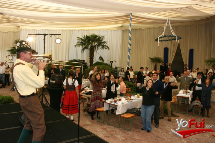 Fotografía en Oktoberfest 2009 en Grand Hyatt Santiago, Grand Hyatt Santiago