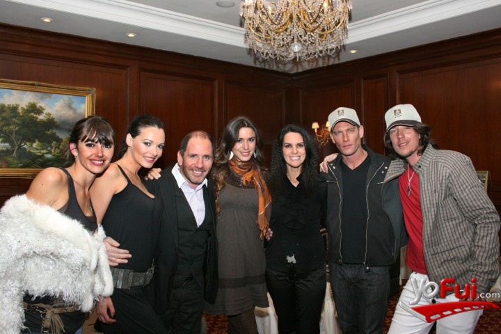 Soledad Guardiola, Marcela Brane, Sergio Arias, Erika Niklitschek, Isabel Jara, Martín Casselia, Juan García