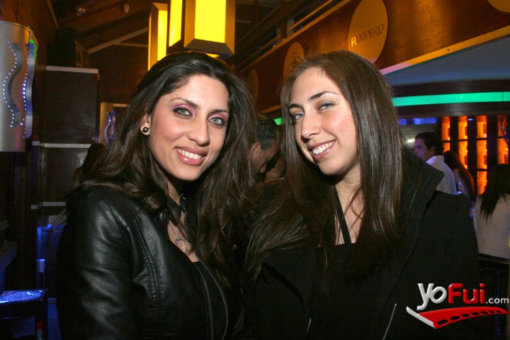 Carla Carrasco, Pamela Encina