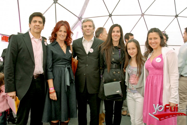 Ricardo Ibarra, Tarcila Gallardo, Phillip Norton, Pamela Gomez, Antonia Norton, Paola Custiglione