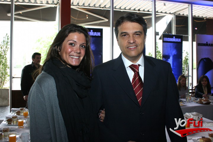 Meredith Tinkle, Rafael Anrique