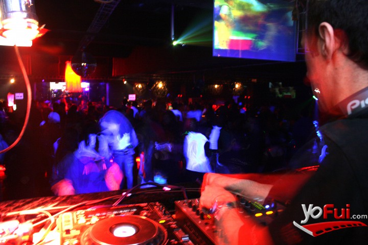 Lanzamiento Fluor Freaks