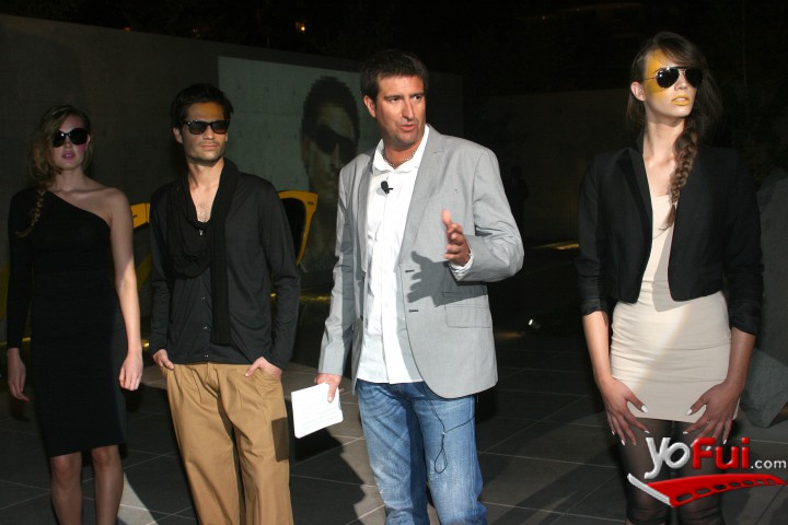 Alejandro Santis y modelos