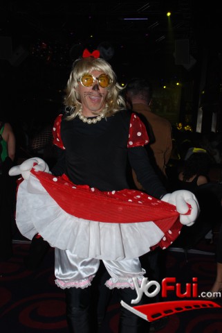 Daniel Muñoz (Minnie)