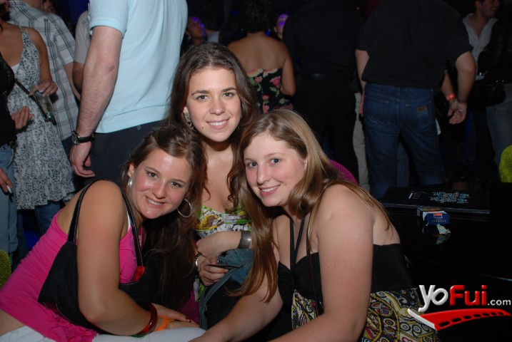 María Jesús Zapata, Beatriz Quezada, Melissa Hatcher