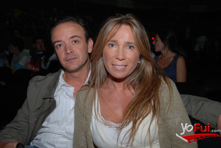Alvaro González, Carolina Castro