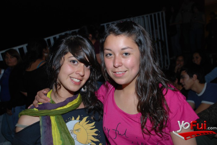 Claudia Barriga, Daniela Vásquez
