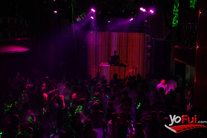 Fotografía en Cedric Gervais en Suka Club, Discoteque Suka
