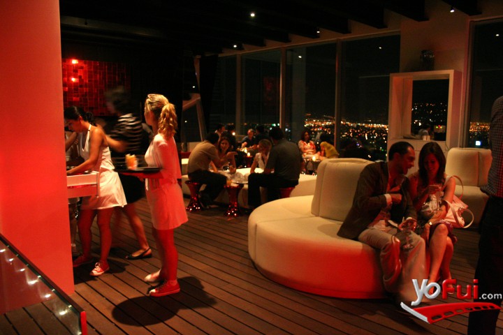 Fotografía en Primer "Asmallworld Party" en Chile, Red2One, Piso 21, Hotel W