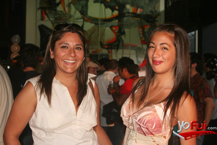 Andrea Vera, Fernanda Isla