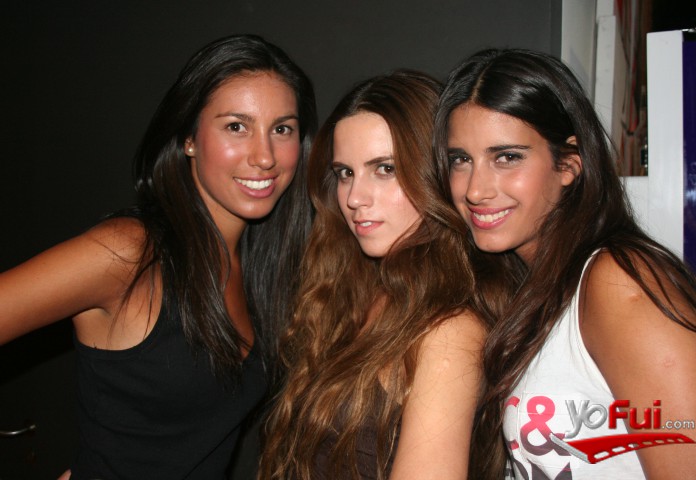 Dominique Hamburguer, Thaliza Zuñiga, Loreto Leiva