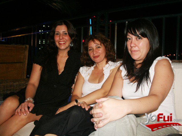 Veronica Veliz, Claudia Castillo, Claudia Muñoz