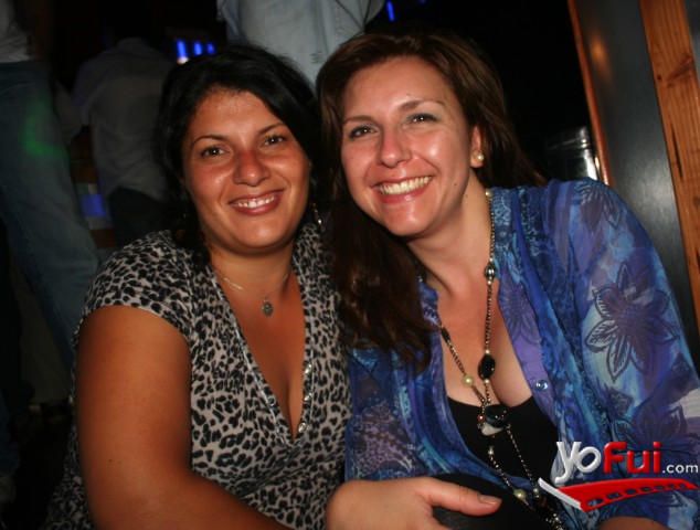 Carolina Aguirre, Ingrid Badiño