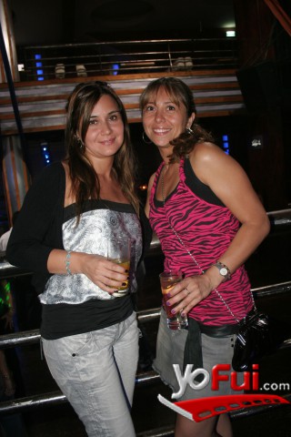 Andrea Santi, Lia Ortiz