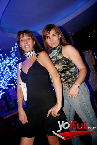 Claudia Miranda, Carla Roblero