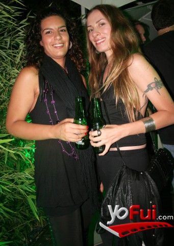 Kim Currie, Alessandra Friherio