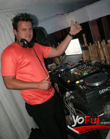 Fotografía en Summer House Party, Kinki Beach