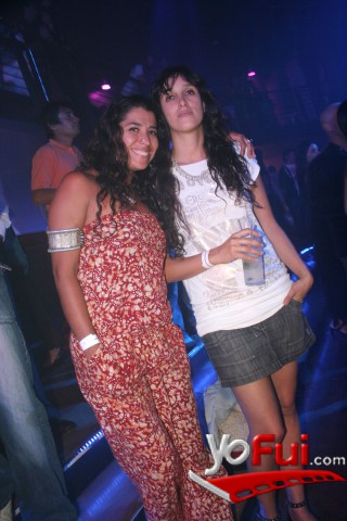 Andrea Cumsiwe, Elena Jarpa