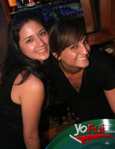 Caroline Yañez, Camila Ruiz