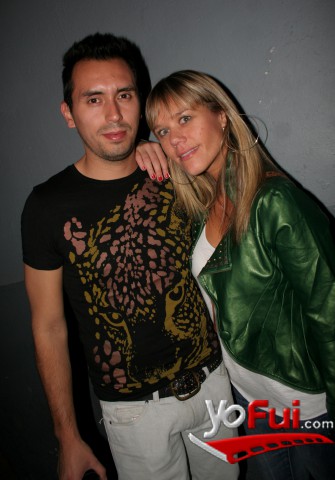 Jorge Gomez, Magdalena de la Paz