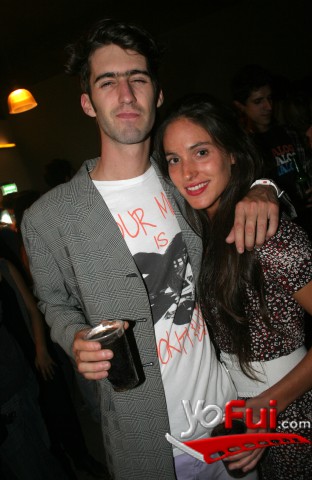 Jose Vacarreza, Sara Larrain