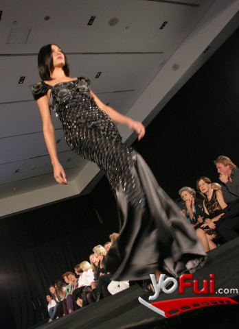 Desfile a beneficio por Peralillo en W Hotel