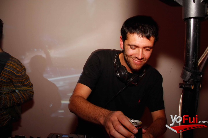 Dj Mono Parra