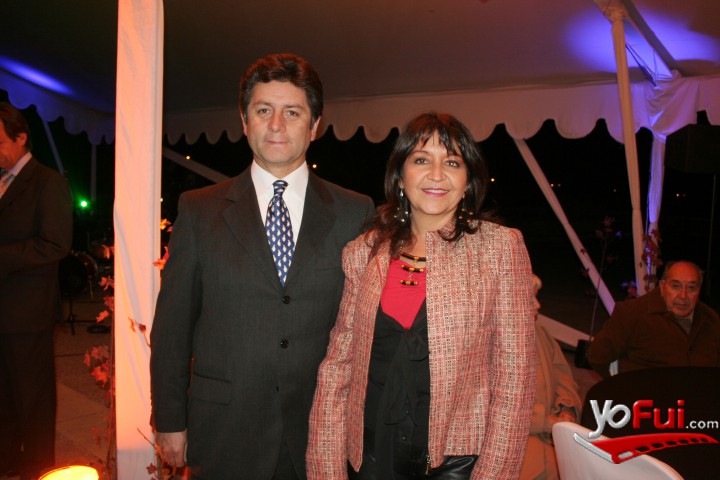 Allan Smith, Monserrat Urdangarin