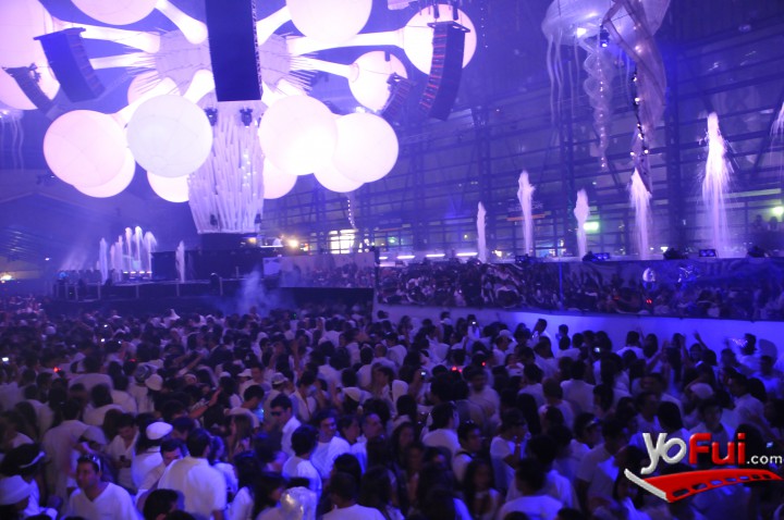 Sensation White 2010