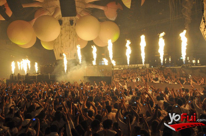 Sensation White 2010