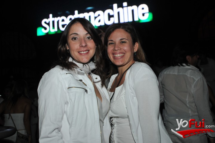 Priscilla Mela, Daniela Adorno