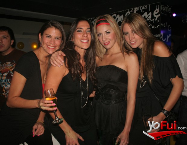 YoFui.com Mónaco Night Red & White, Club Caramel (2482)