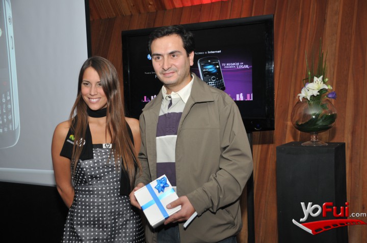 Macarena Merino, Cristian Cofré, Ganador iPAQ