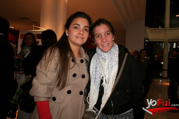 Anita Moya, Rosario Moya