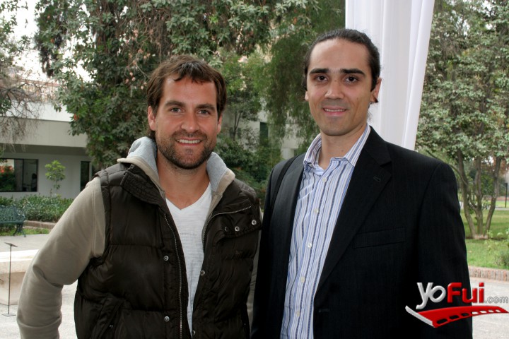 Tomas Yates, Julian Dominguez