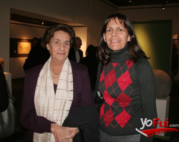 Genoveva Larrañaga, Anita Valenzuela