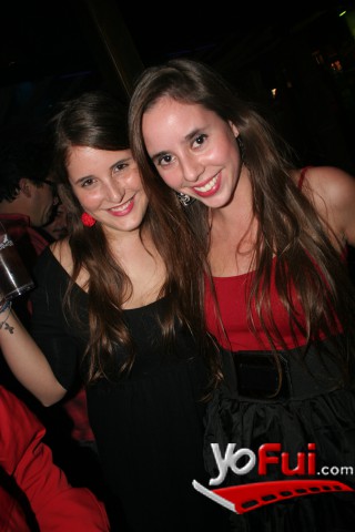 Javiera Canales, Natalia Varas