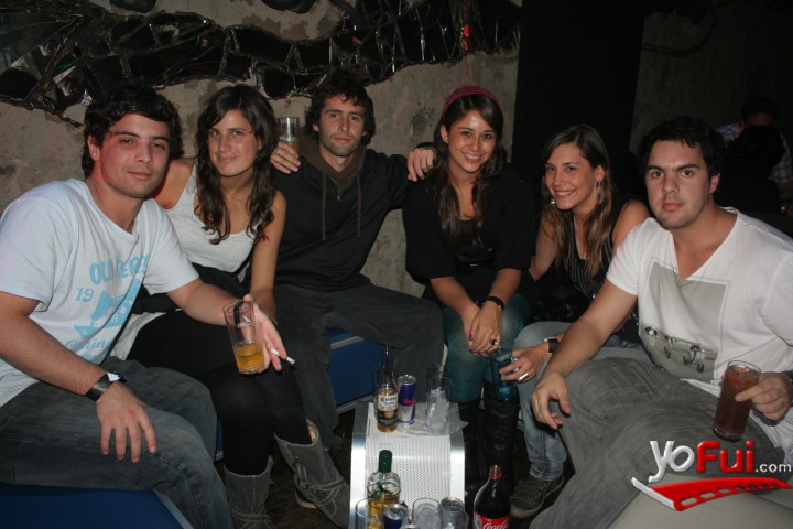 Barbara Leon, Pablo Gomez, Camila Fuentes, Maite Nielsen, Stephano Calderon