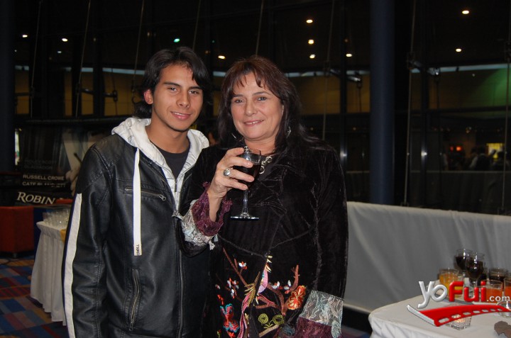 Maximiliano Cervantes, Mariela de Cervantes