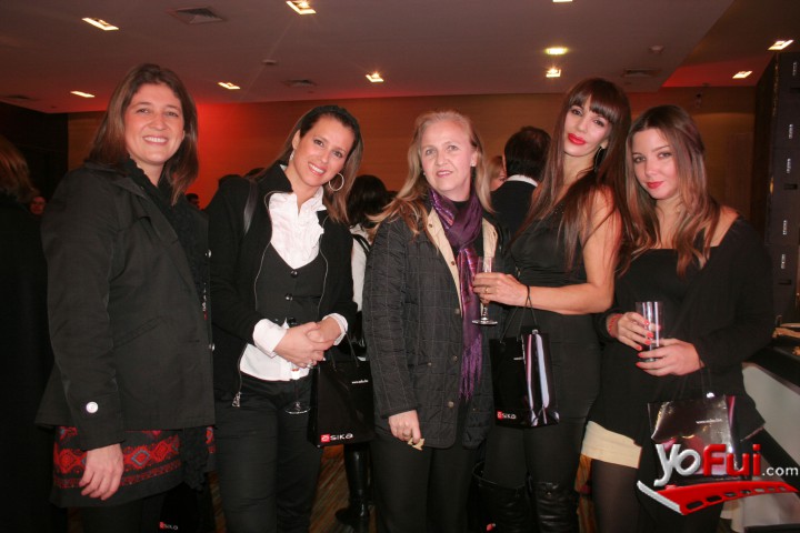 Maria Luisa Waak, Anita Serrano, Constanza Vivieta, Monica Aguirre, Yanara Viera