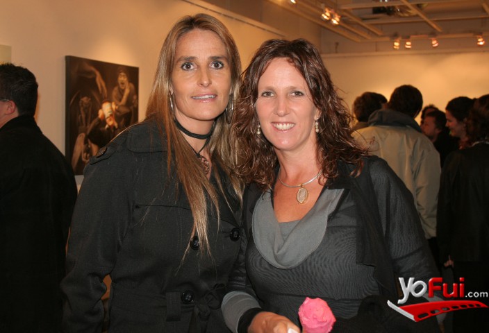 Maria de los Angeles Correa, Maria de la Luz Fernandez