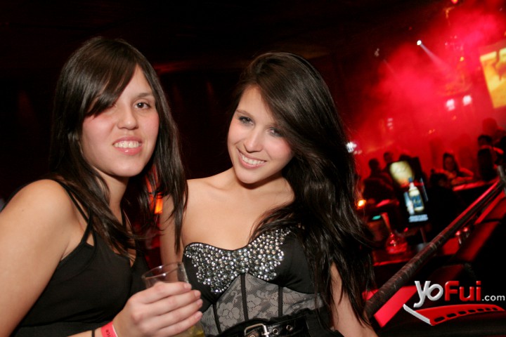 Paloma Barrientos, Angelica Lillo
