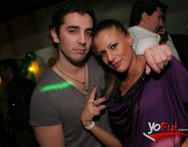 Fernando Grene, Sabrina de Leon