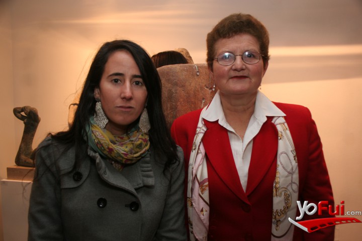 Carolina Ortiz, Amada Espinoza