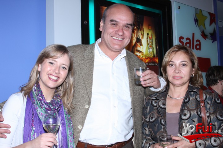 Claudia Parada, Roberto Molina, Valentina Trujillo