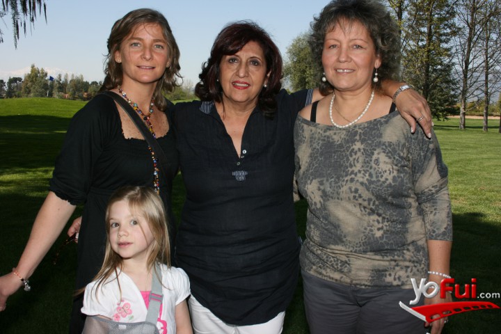 Ximena  Swinburn, Martina Guerinoni, Olga Pérez, Rebeca Barros