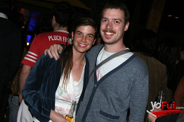 María Vial, Nicolás Larraín