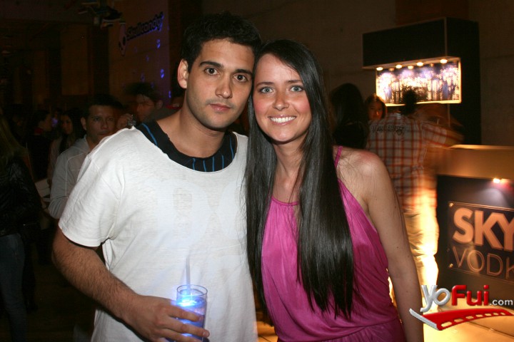 Rodrigo Lama, Anny Cooper