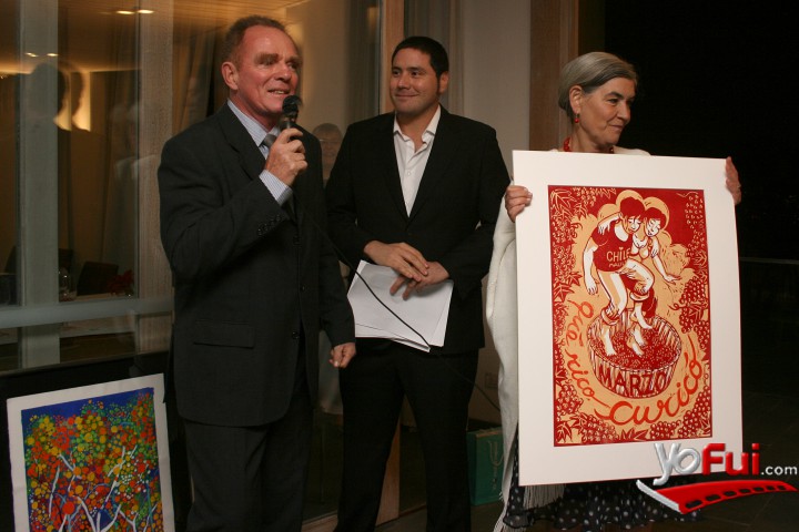 Grabado de Loro Coirón