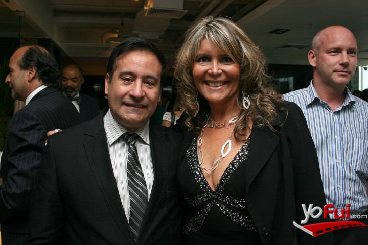 Leonardo Cerda, Isis Carrasco